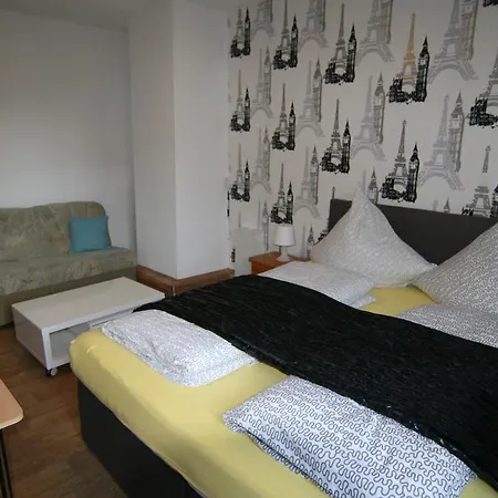 Lindenhof Hotel *